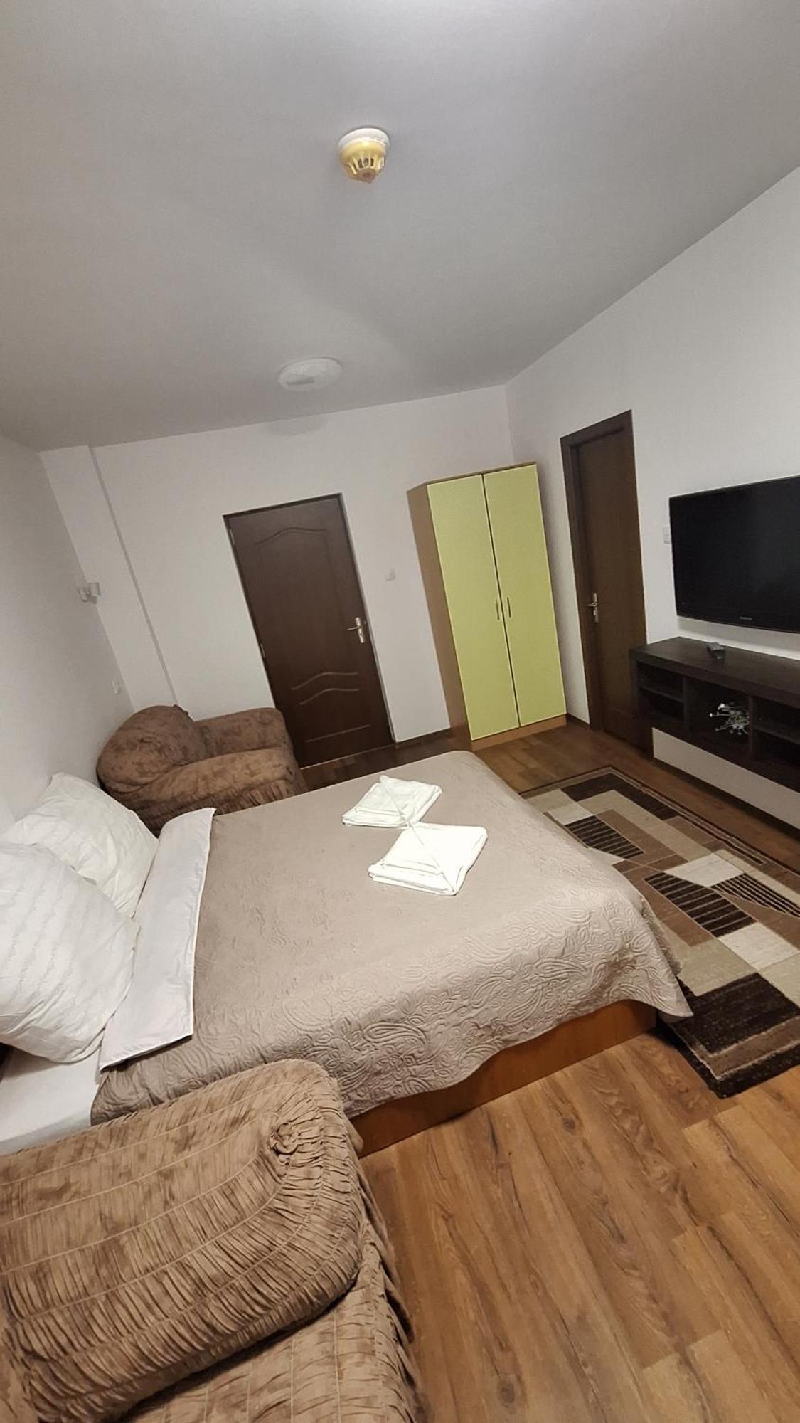ホテル Casa Antonia アズガ エクステリア 写真