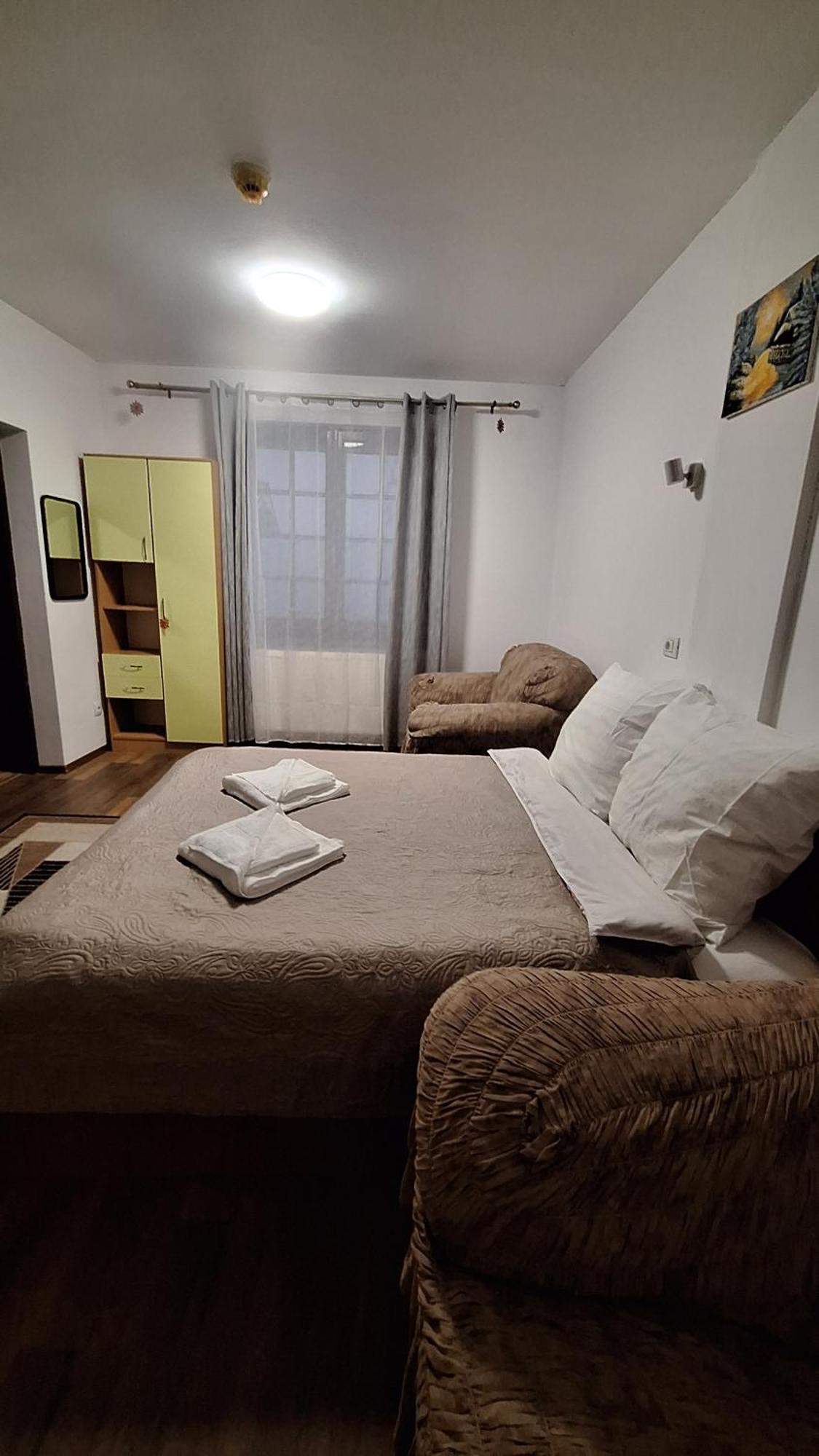 ホテル Casa Antonia アズガ エクステリア 写真